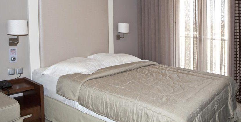 Hotel Konaki Arnaía Pokoj fotografie